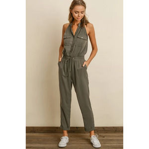 Dress Forum Size Medium Sage Jumpsuit Sleeveless Buttondown